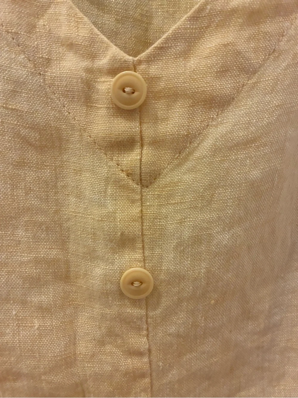 Flax Light Yellow Sleeveless Linen V-Neck Button-Front Blouse - Picture 4 of 8